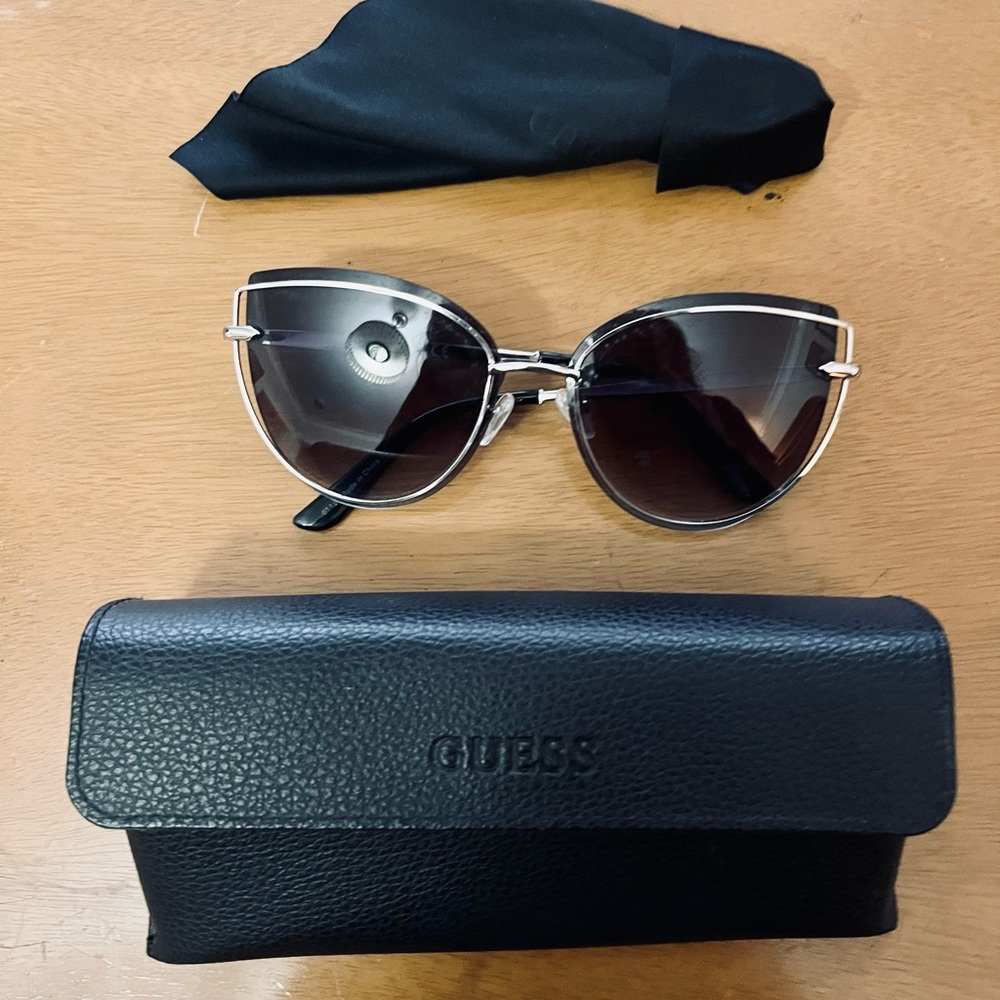 Guess Cat Eye Sunglasses